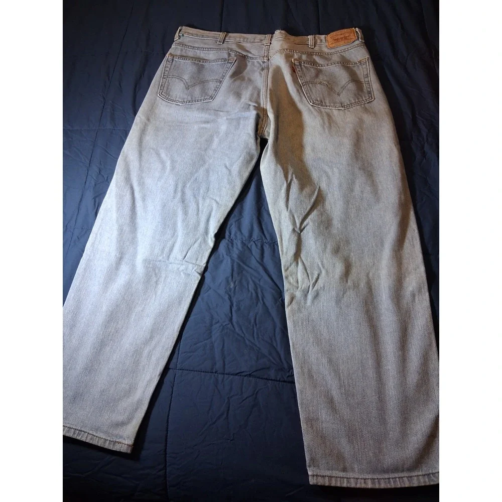 Levi's 550 Relaxed Fit Men's Relaxed‎ Jeans Size 42x30 Blue Light Wash Denim